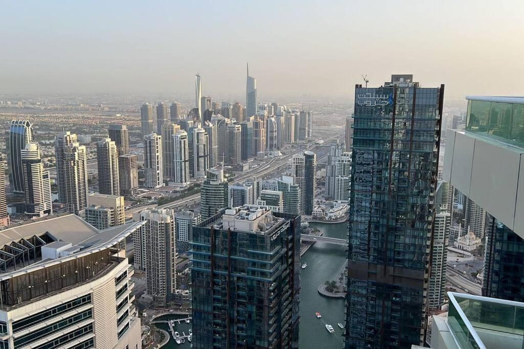 High Floor With City Skyline & Burj Khalifa View 3 Bedroom Unit Marina Dubai Eksteriør billede