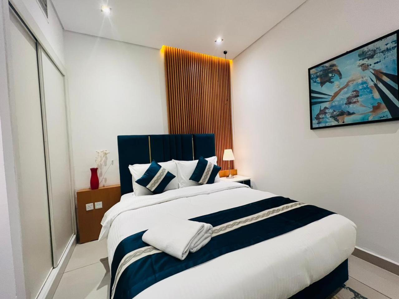 High Floor With City Skyline & Burj Khalifa View 3 Bedroom Unit Marina Dubai Eksteriør billede
